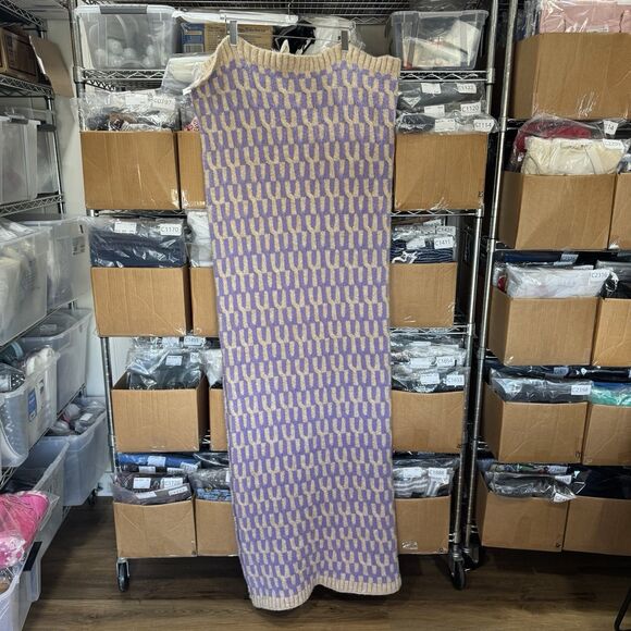 Anthropologie Knit Geo Throw Blanket 50"x60" Lavender Purple Beige Textured NEW - Picture 3 of 12